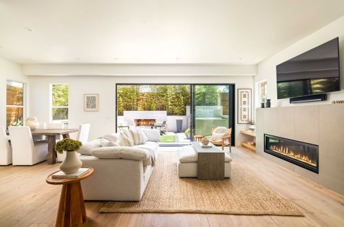 Sleek Beach House | Spa, Fire Pit & Ocean Views