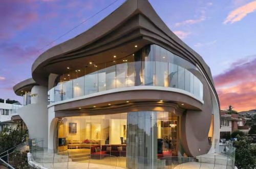 The Wave House!  Iconic Design - Panoramic Views